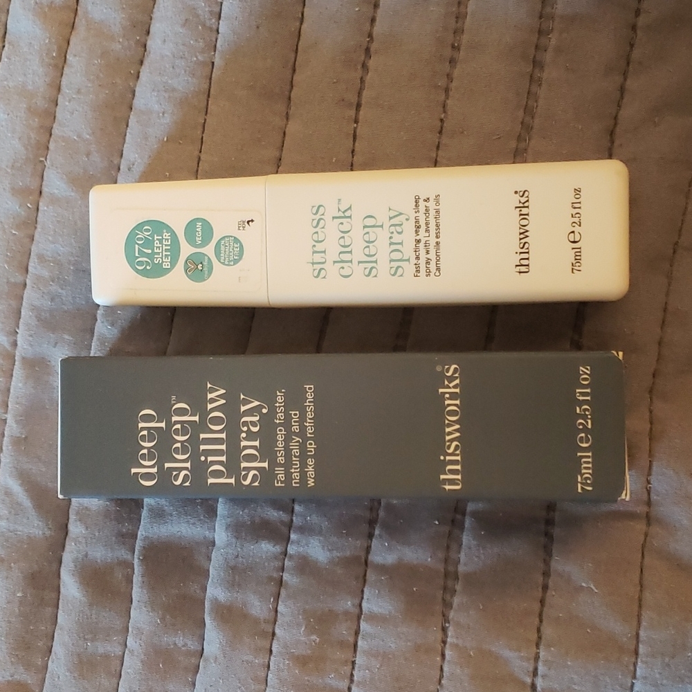 Deep sleep pillow spray